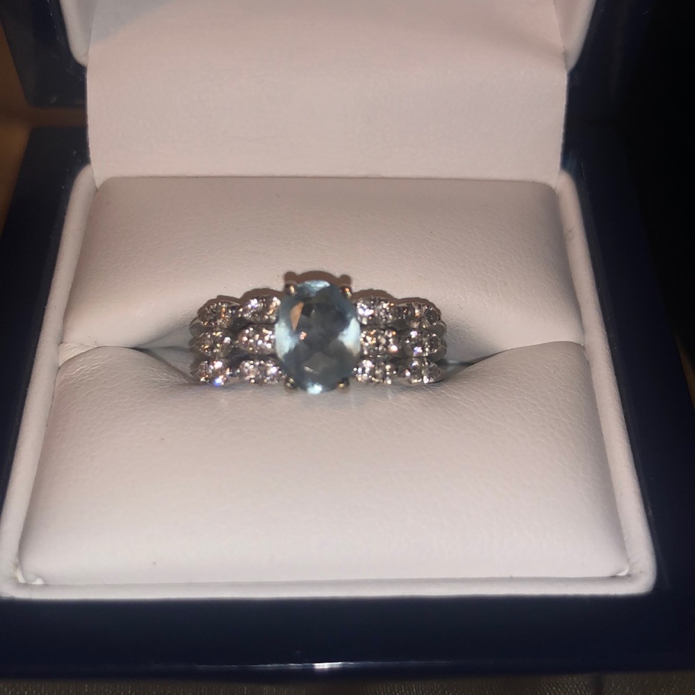 Authentic Aquamarine Diamond Ring